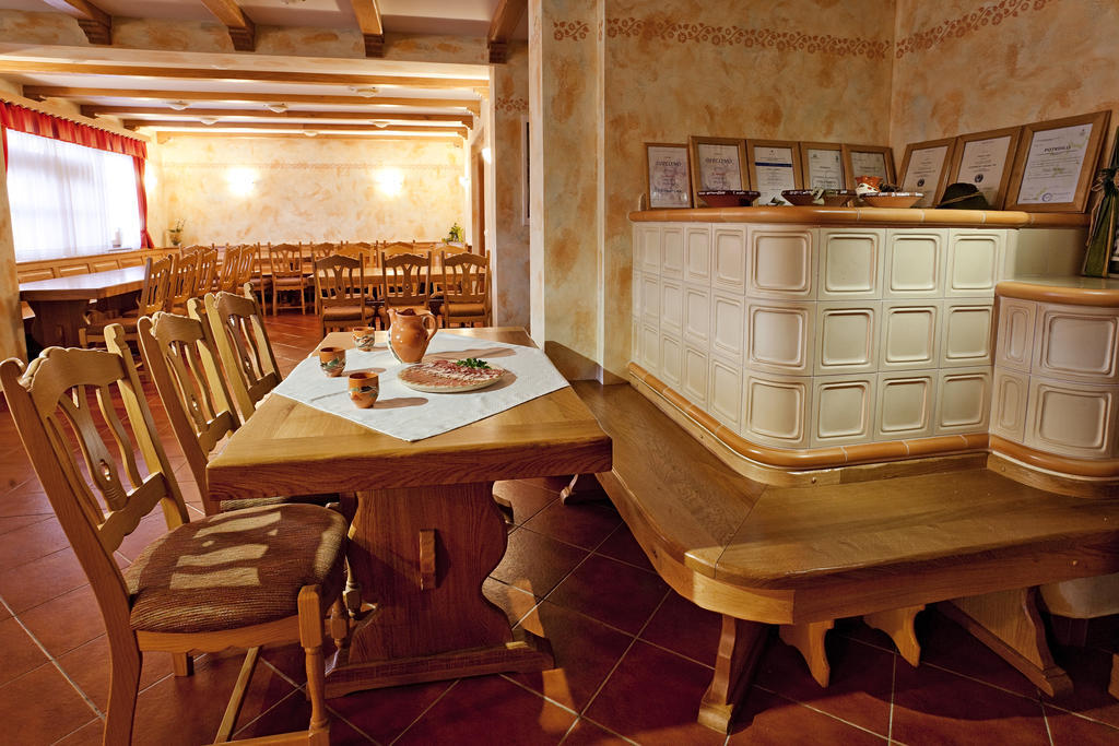Ferienwohnung Tourist Farm Škrbina Otočec Zimmer foto